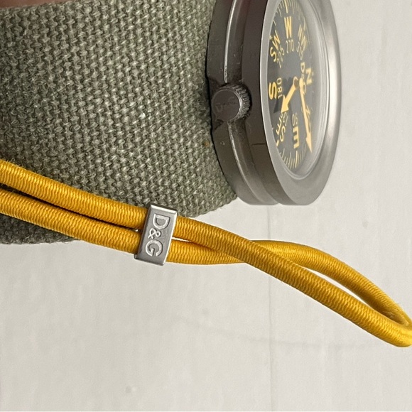 D&G Compass Watch with Velcro Band - Picture 3 of 7